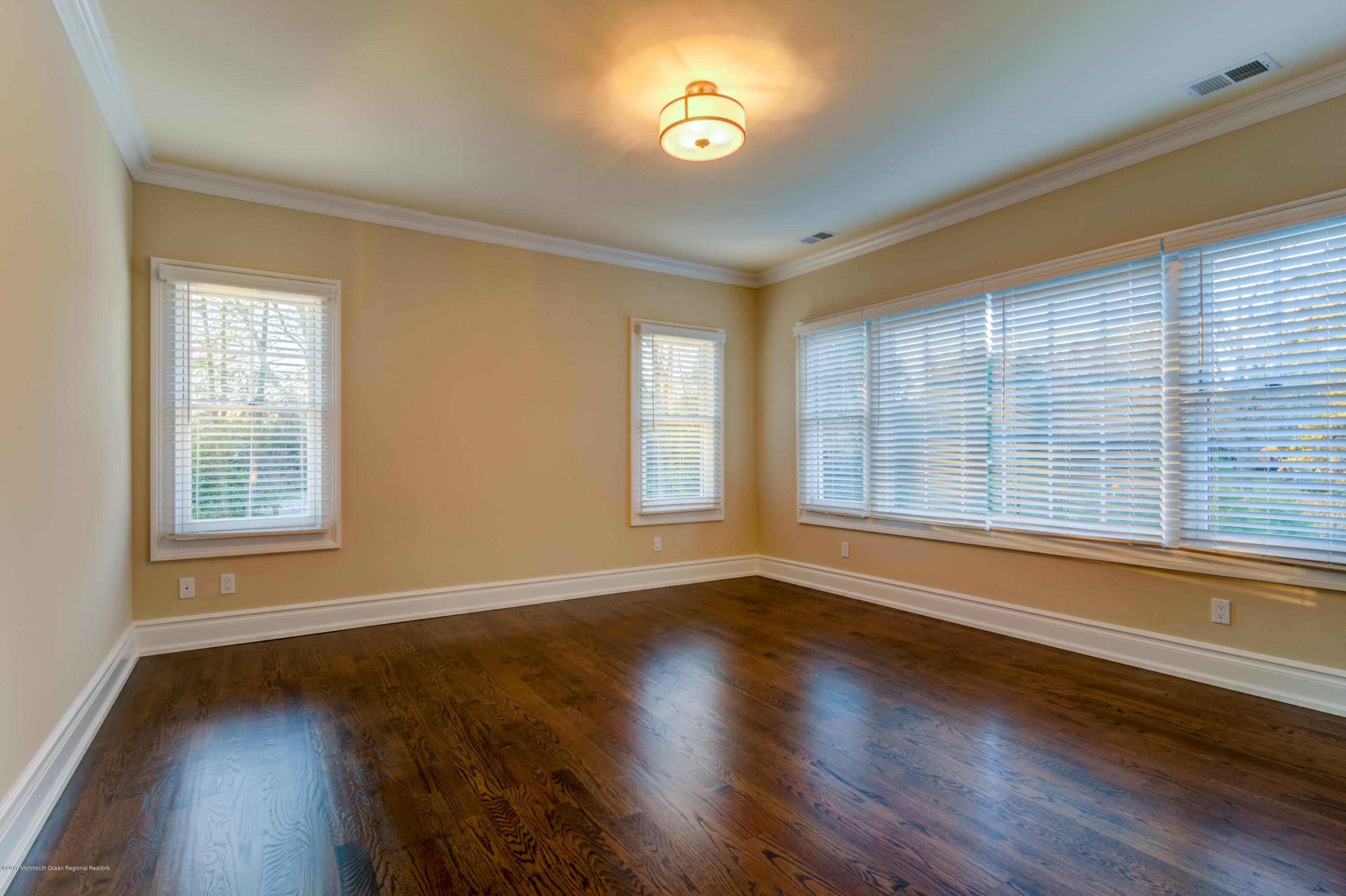 129 Rumson Road Rumson, NJ 07760 - Photo 32 of 47 35_DSC4619_20_21