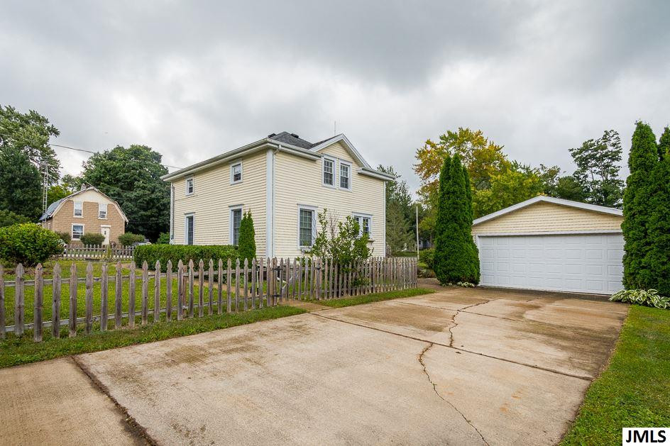 302 Palmer Street Rives Junction, MI 49277 - Photo 5 of 33 Photo 5