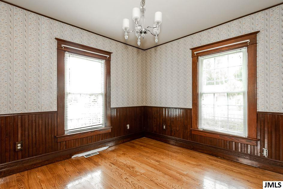 302 Palmer Street Rives Junction, MI 49277 - Photo 10 of 33 Photo 10