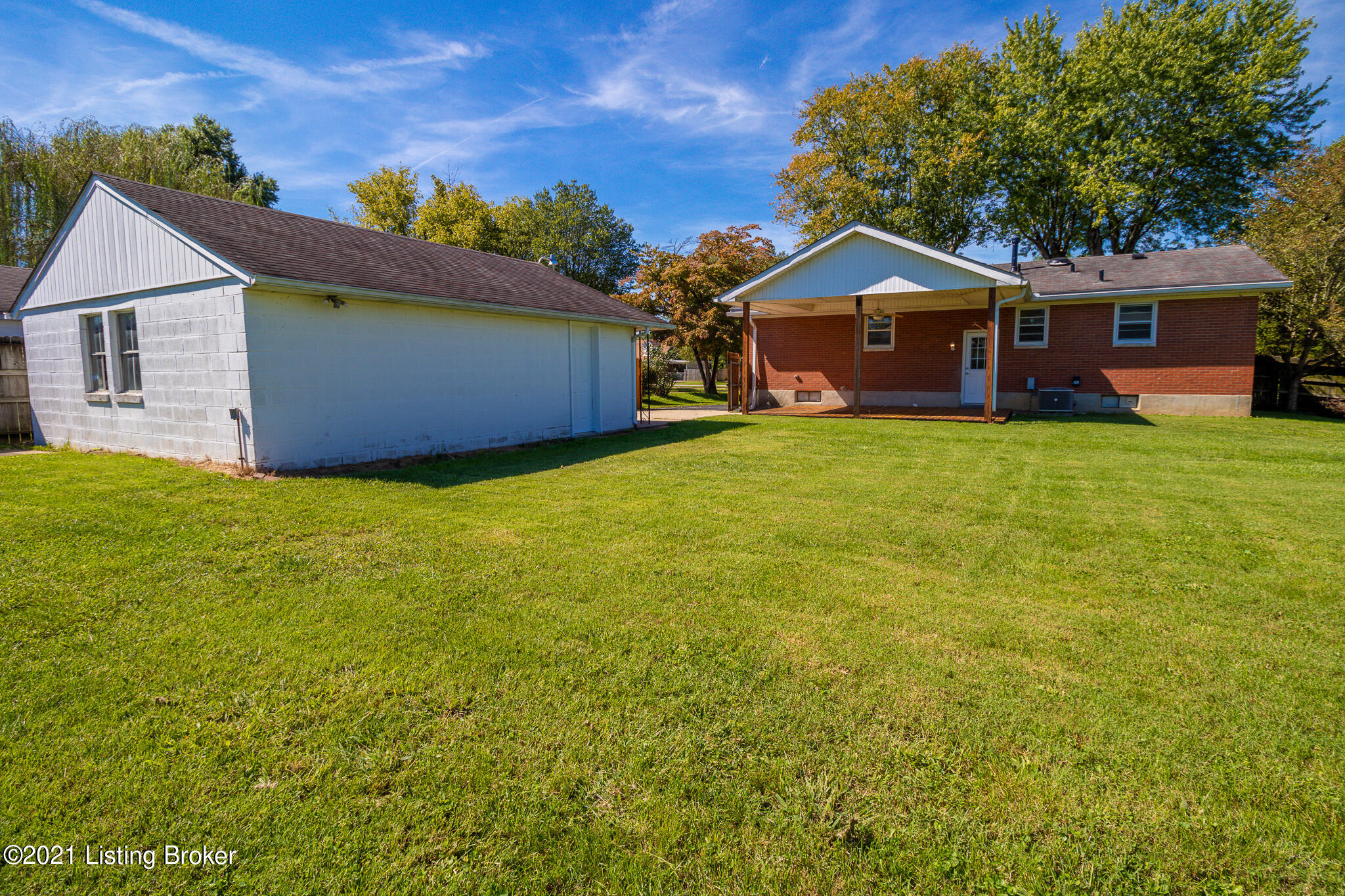 8703 Terry Road Louisville, KY 40258 - Photo 20 of 25 8703 Terry Rd-22