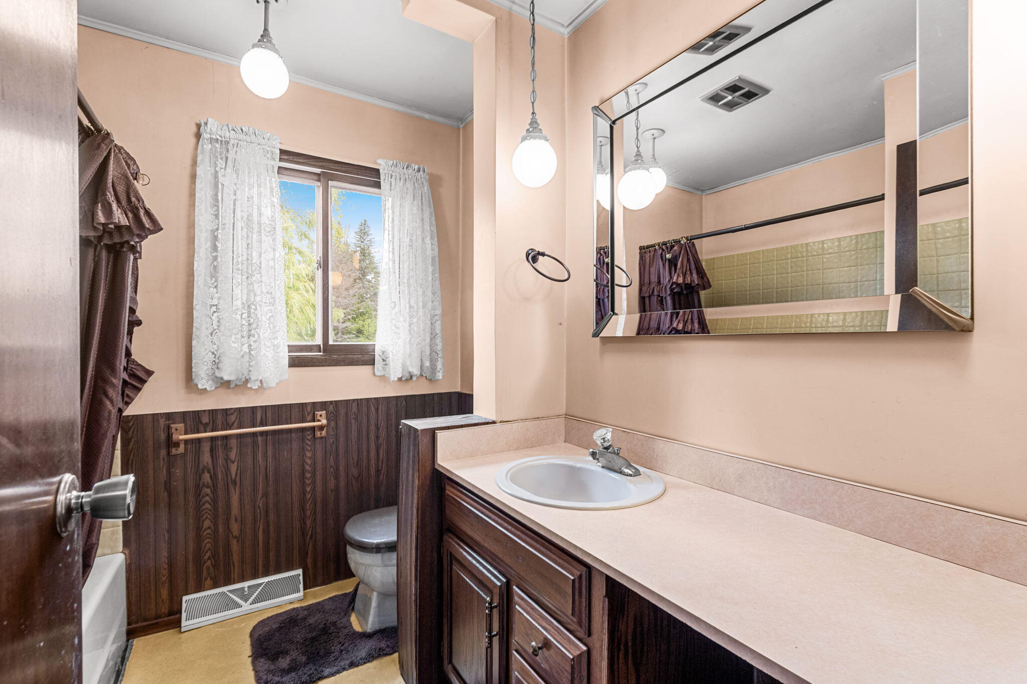 11038 Riggsville Road Cheboygan, MI 49721 - Photo 23 of 35 Bath