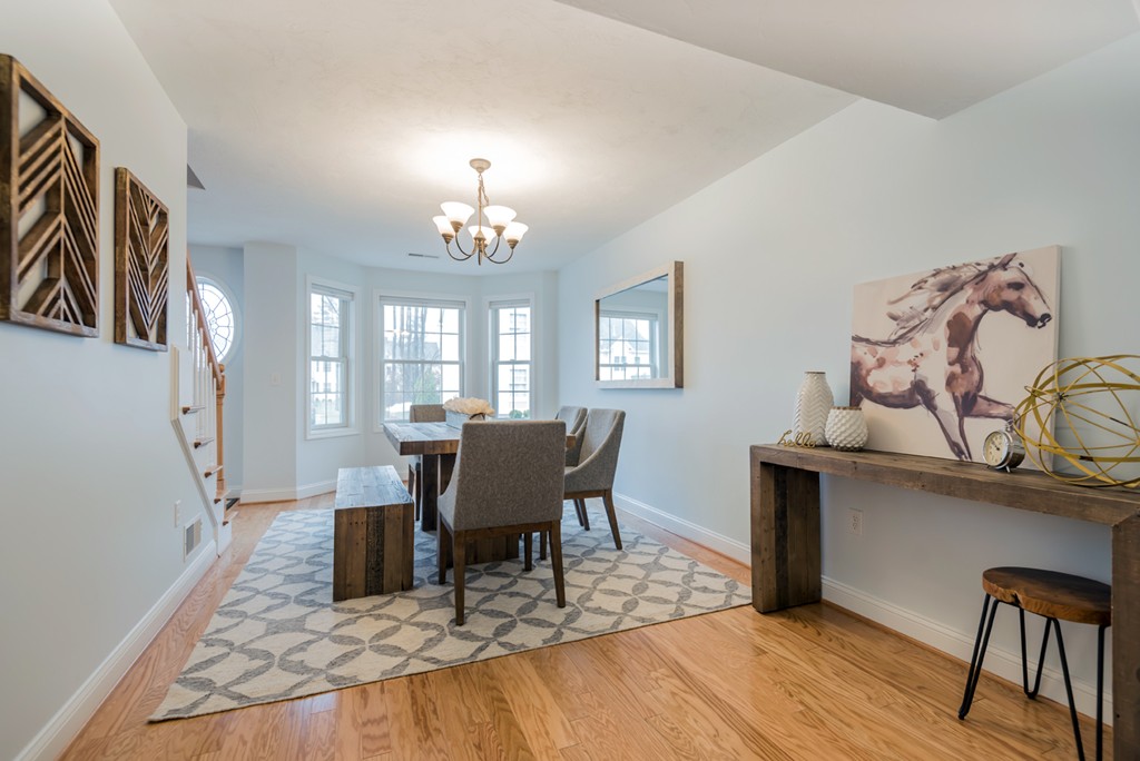 17 Rockingham Drive, Unit 135 Lowell, MA 01852 - Photo 2 of 18 Gallery Image 2