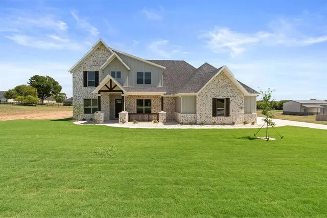 $619,500 | 441 Paradise Ridge Drive, Waxahachie, TX 75167