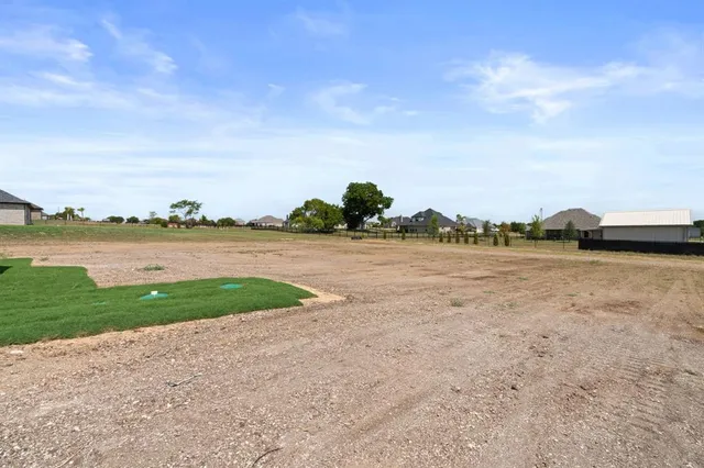 $619,500 | 441 Paradise Ridge Drive, Waxahachie, TX 75167