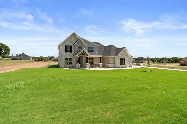 $619,500 | 441 Paradise Ridge Drive, Waxahachie, TX 75167