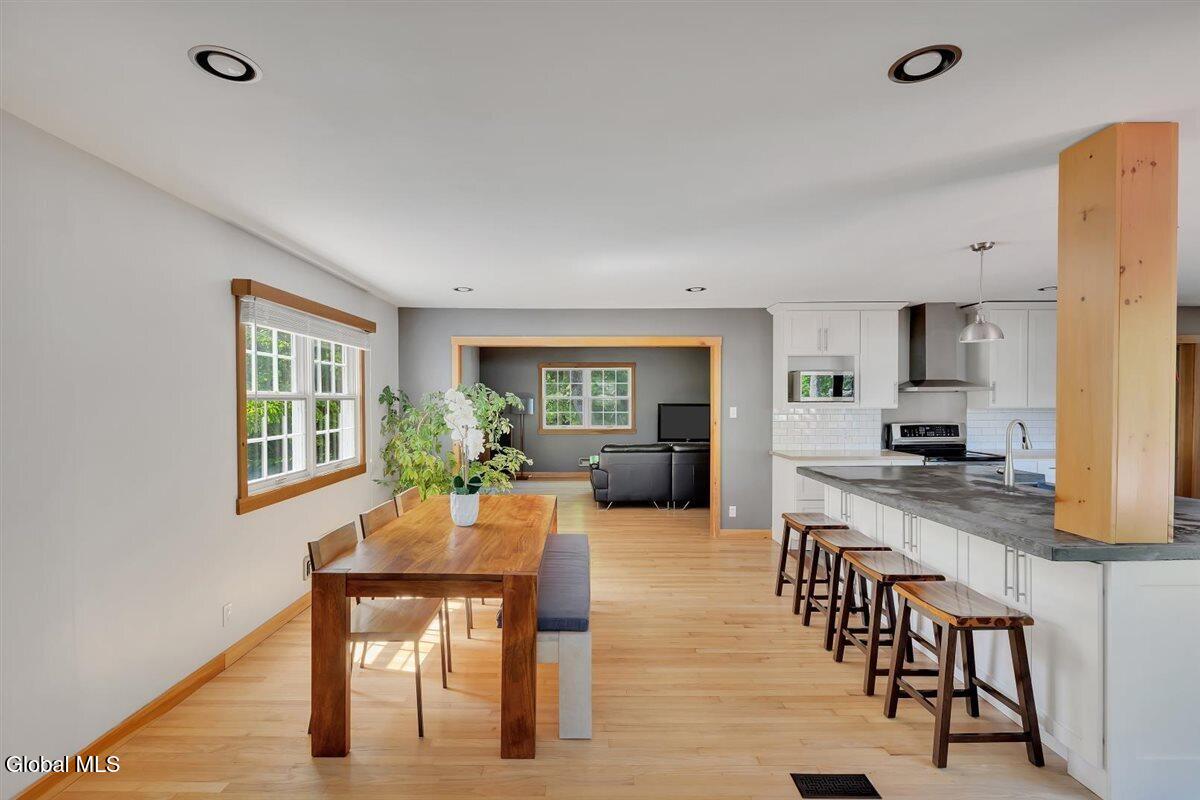 2307 Pine Ridge Road Niskayuna, NY 12309 - Photo 10 of 65 21-2307 Pine Ridge Rd-25