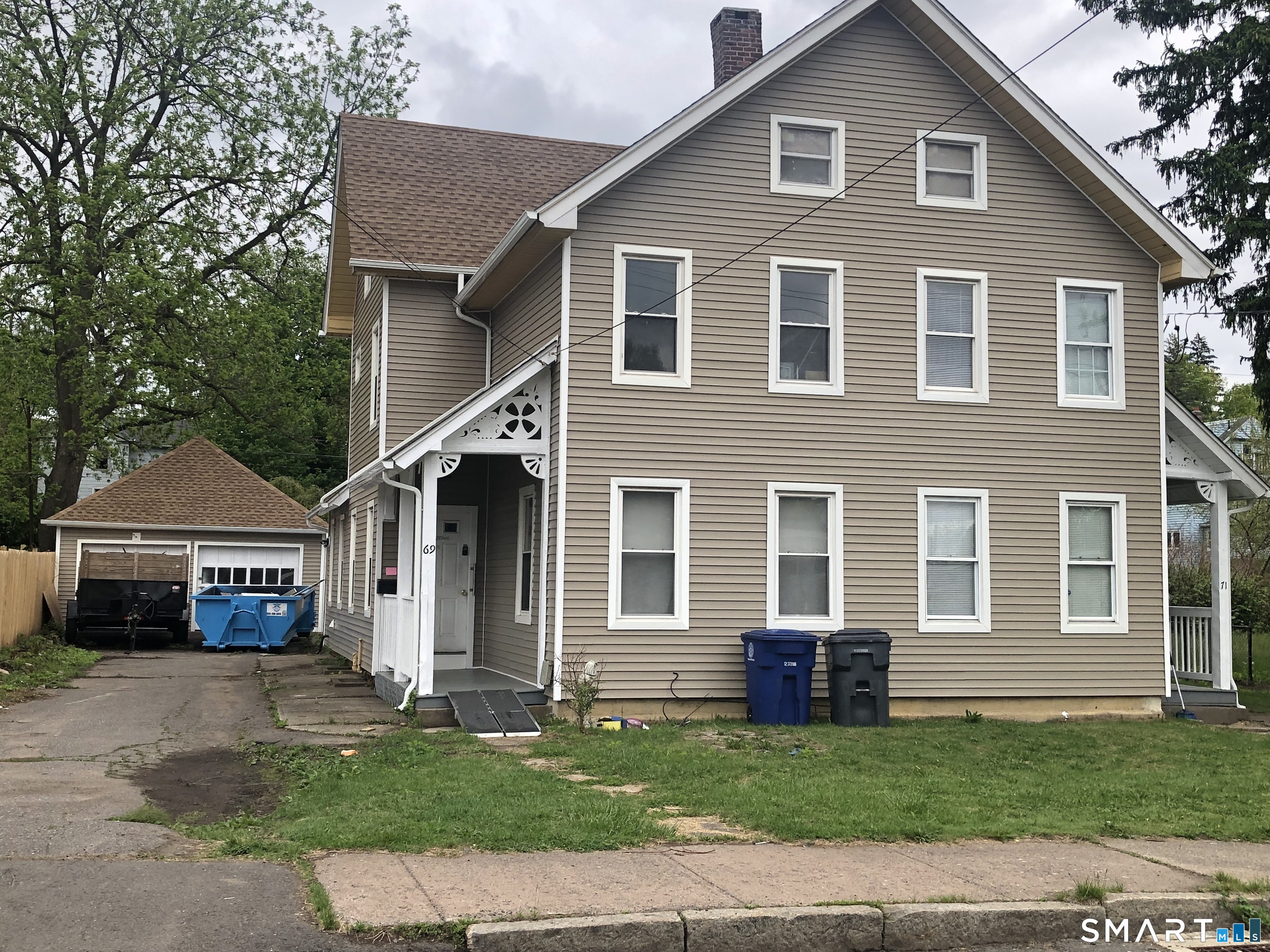 69 Prospect Street Enfield, CT 06082 - Photo 2 of 19