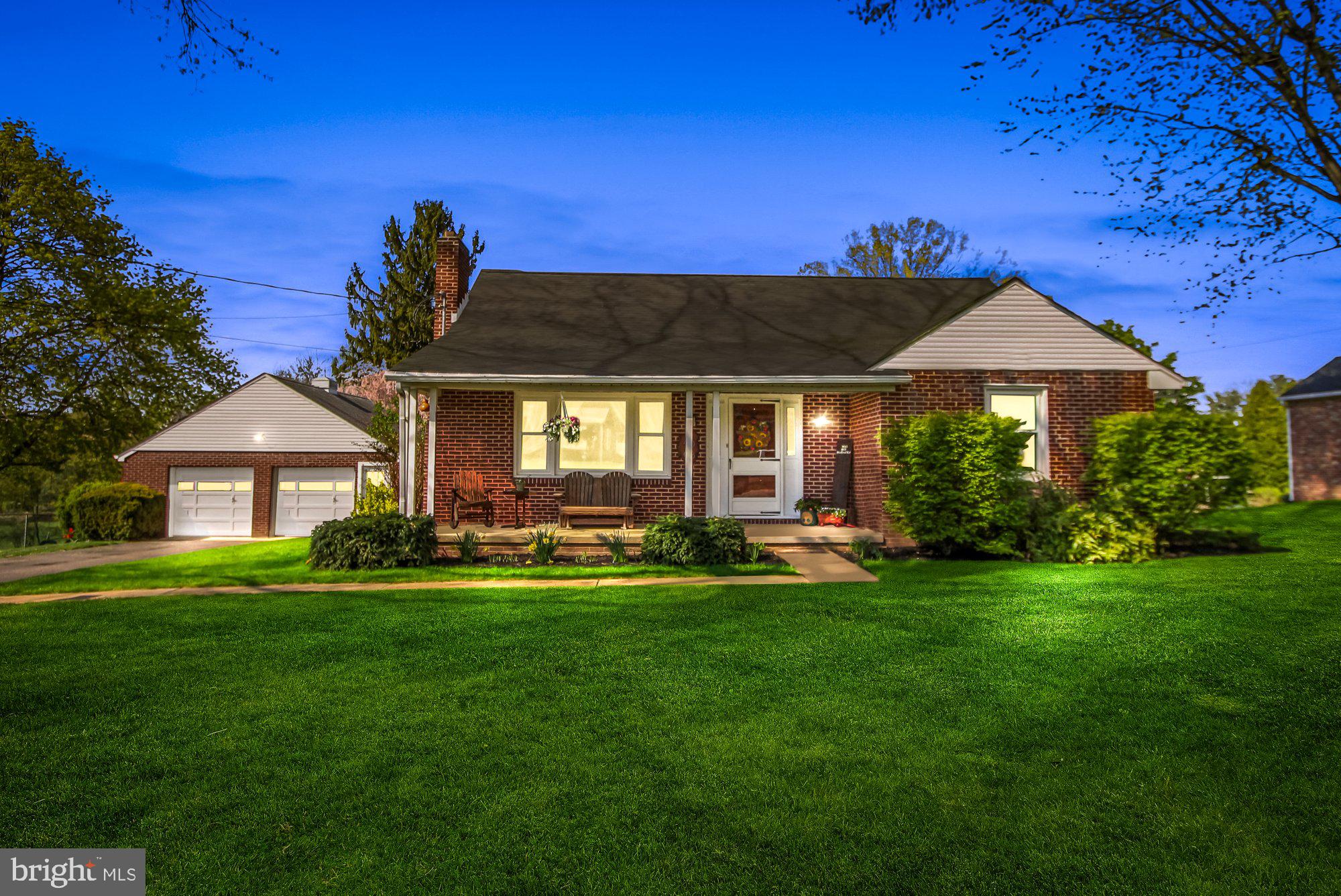 4063 Old Orchard Road York, PA 17402 - Photo 1 of 28 Gallery Image 1