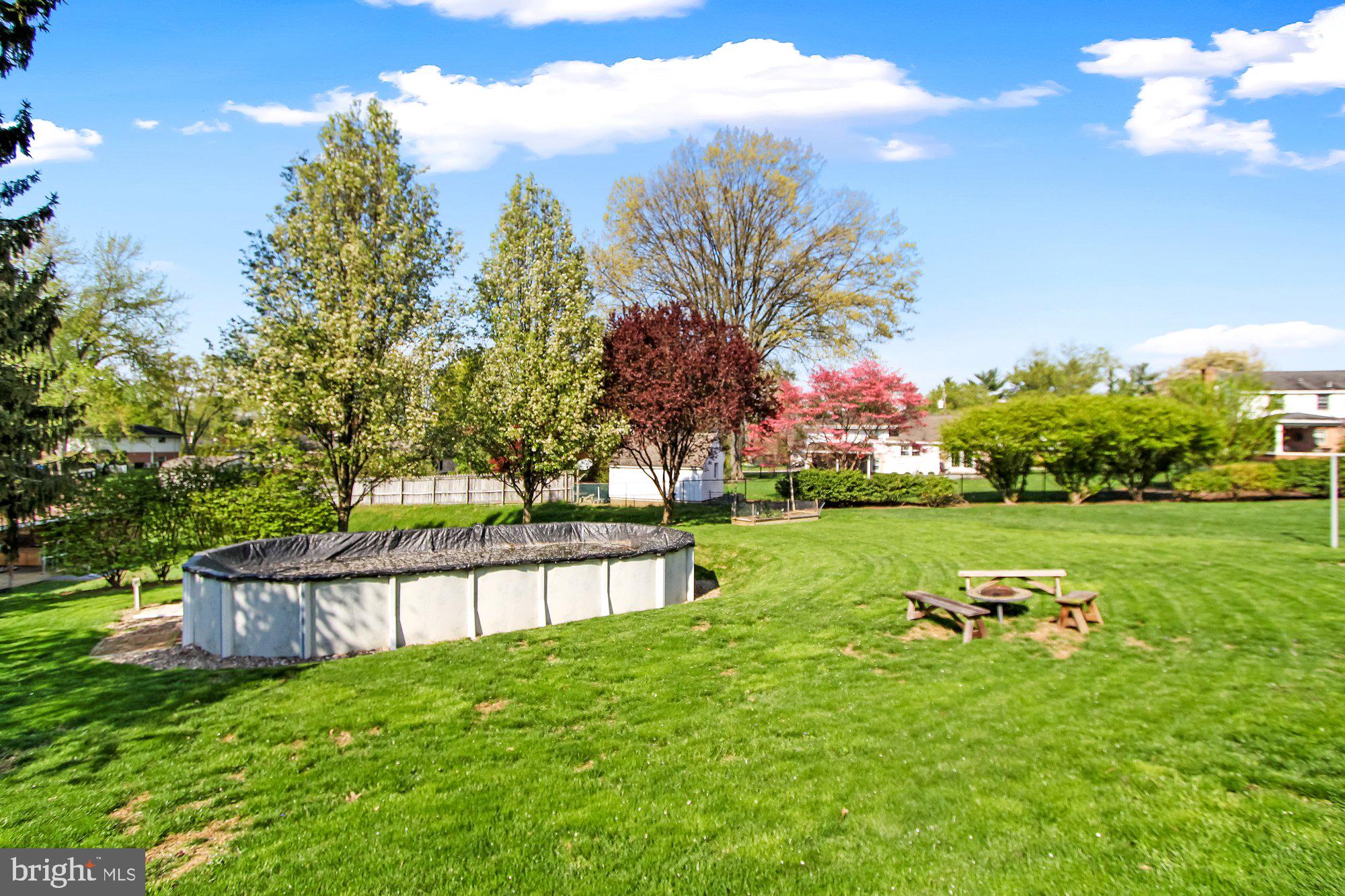 4063 Old Orchard Road York, PA 17402 - Photo 27 of 28 Gallery Image 27