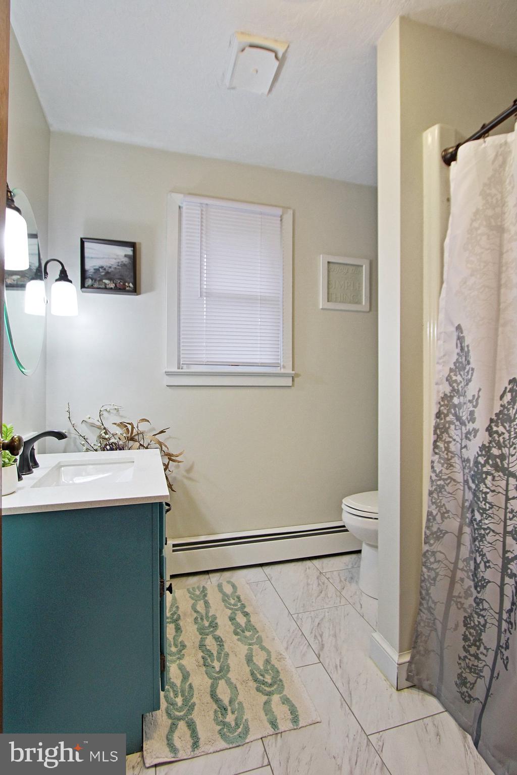 4063 Old Orchard Road York, PA 17402 - Photo 10 of 28 Gallery Image 10