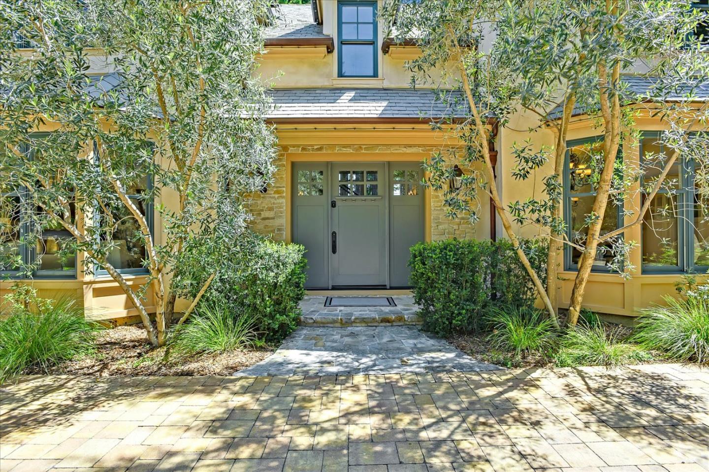 700 Patrol Road Woodside, CA 94062 - Photo 2 of 55