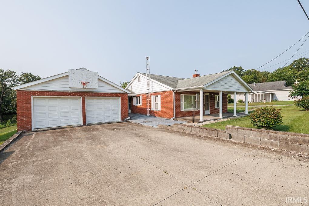 306 Patton Hill Road Bedford, IN 47421 - Photo 2 of 46 Gallery Image 2