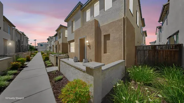 $579,999 | 1624 Westwind Way, Lathrop, CA 95330