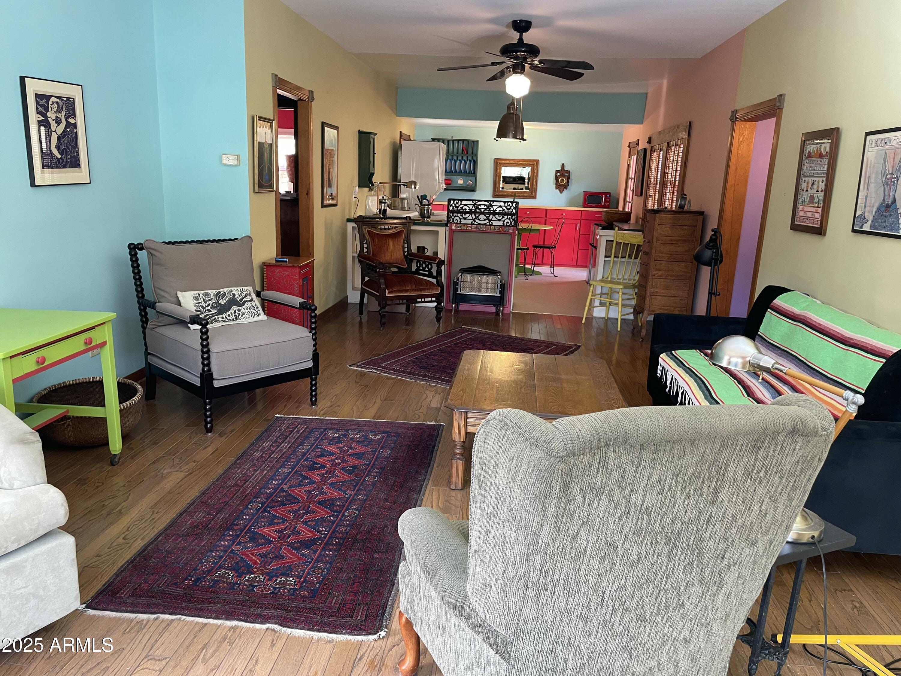 713 Warren Avenue Bisbee, AZ 85603 - Photo 7 of 26 IMG_3366(1)