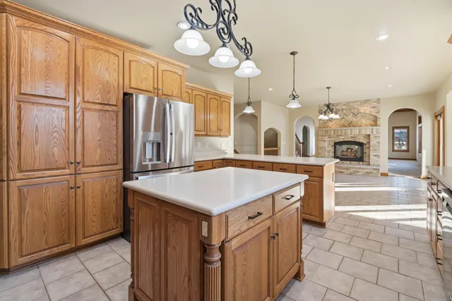 $789,900 | 876 Estate Drive, Fond du Lac, WI 54935