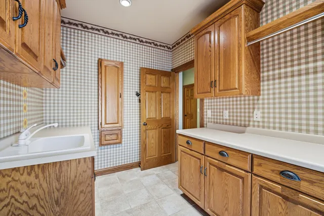 $789,900 | 876 Estate Drive, Fond du Lac, WI 54935