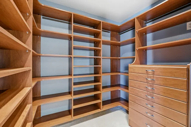 $789,900 | 876 Estate Drive, Fond du Lac, WI 54935