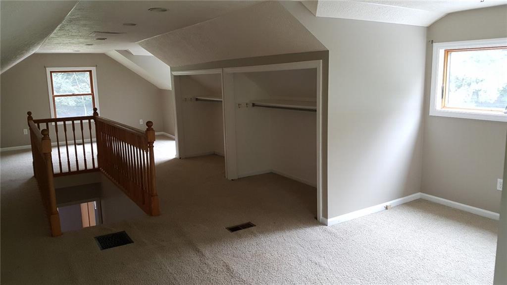 205 Segar Road Pittsburgh, PA 15243 - Photo 6 of 7 Gallery Image 6