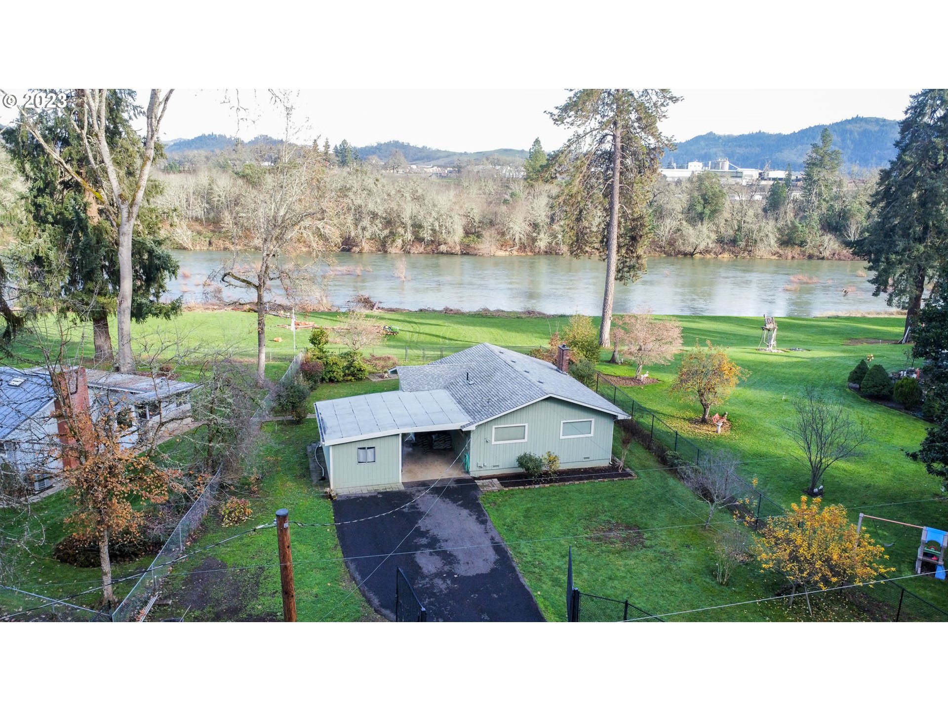 3538 Fisher Road Roseburg, OR 97471 - Photo 26 of 36 Gallery Image 26