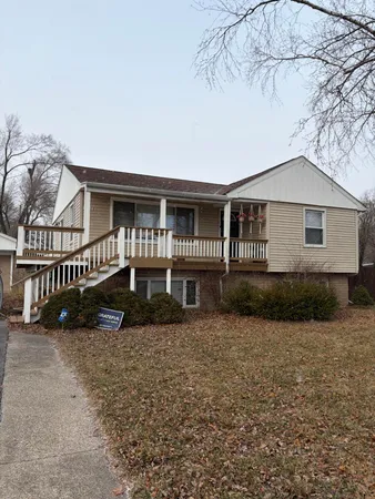 $1,300 | 2126 McGregor Avenue, Unit UPPR, Ypsilanti, MI 48198