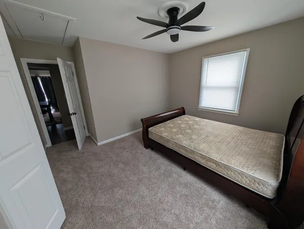 $1,300 | 2126 McGregor Avenue, Unit UPPR, Ypsilanti, MI 48198