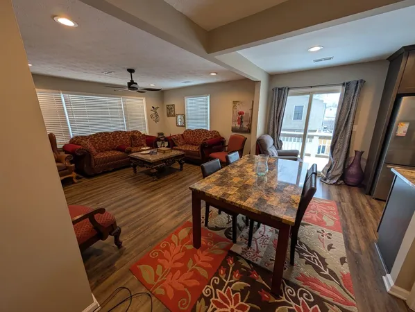 $1,300 | 2126 McGregor Avenue, Unit UPPR, Ypsilanti, MI 48198