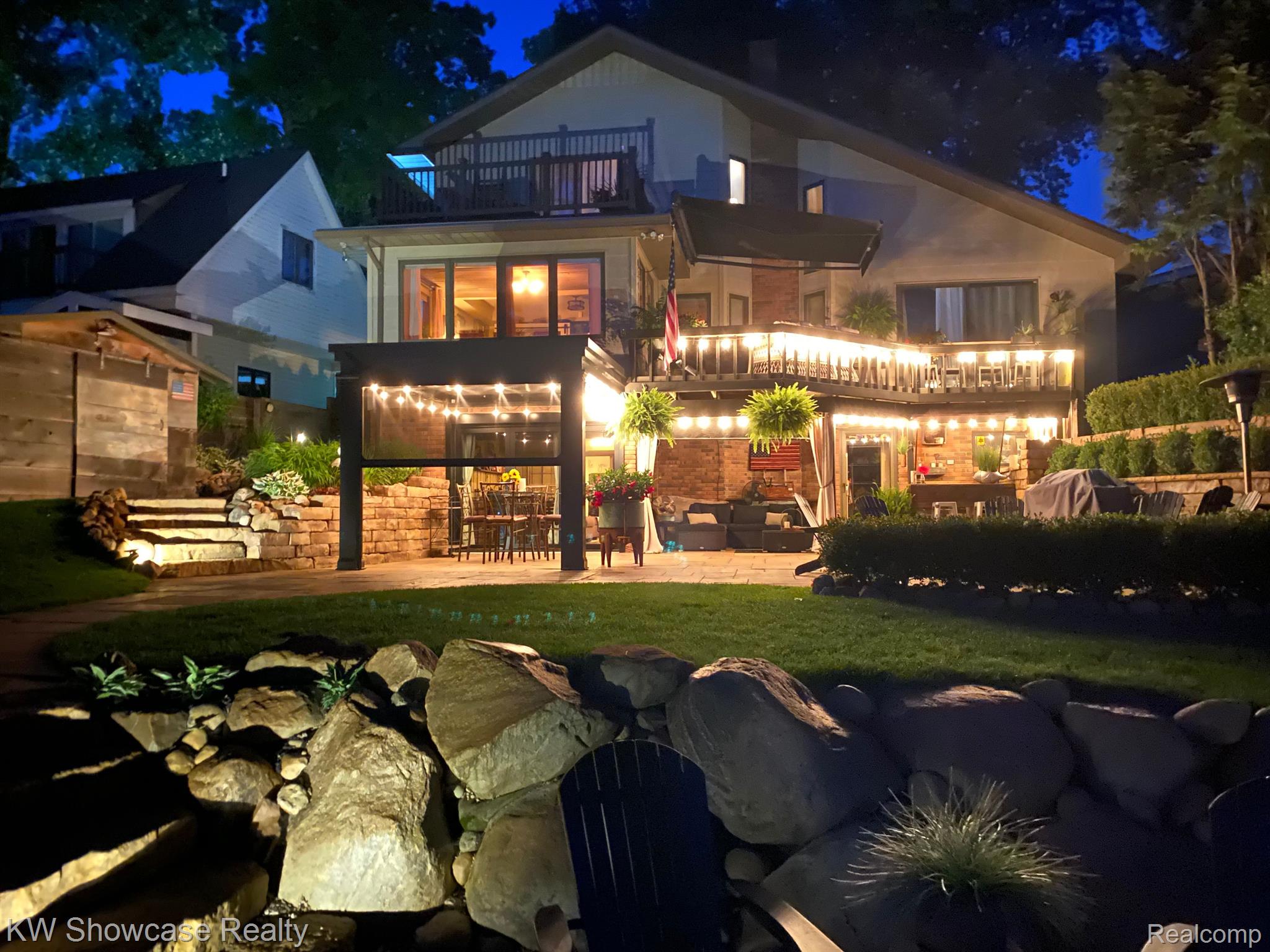 2015 Ridge Road White Lake, MI 48383 - Photo 50 of 50 Gallery Image 50