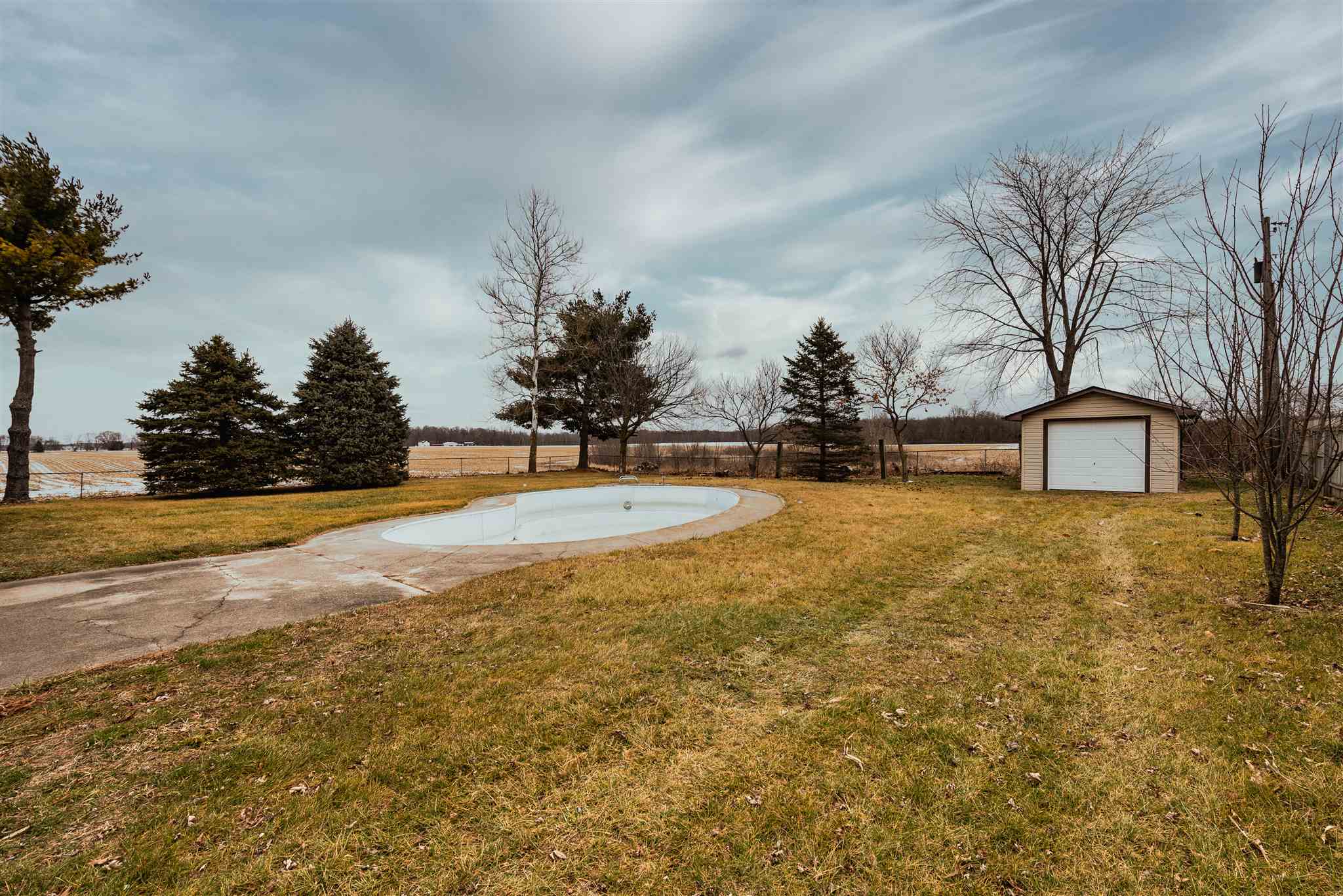8120 Felger Road Fort Wayne, IN 46818 - Photo 3 of 22
