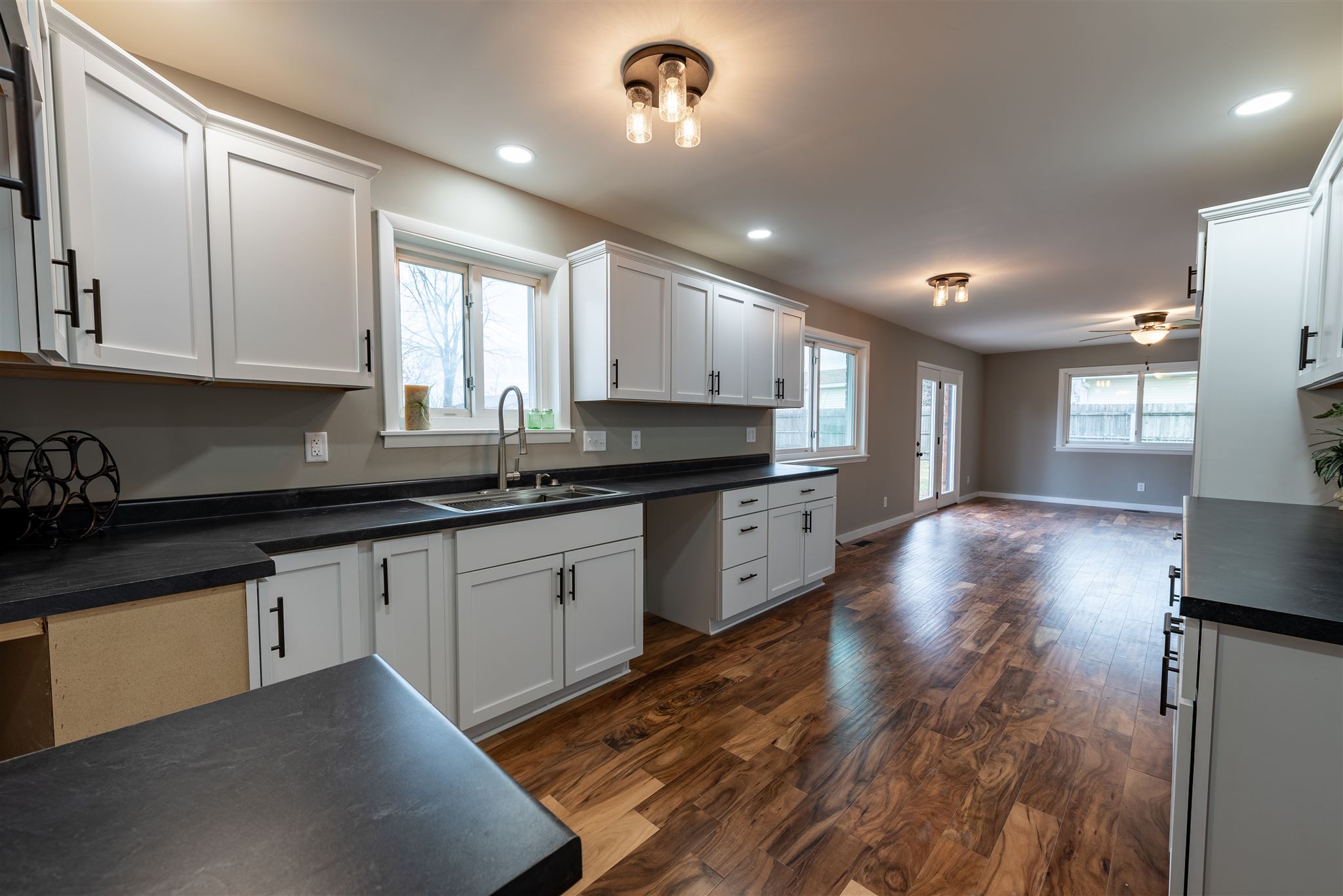 8120 Felger Road Fort Wayne, IN 46818 - Photo 9 of 22