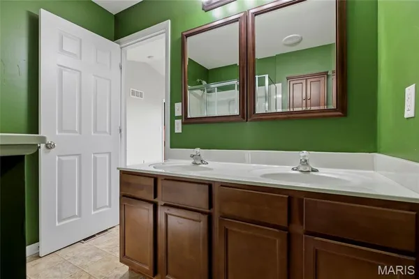 $269,000 | 638 Country Village Drive, O'Fallon, MO 63367