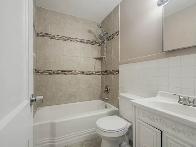 $194,450 | 1222 West 26th Street South, Independence, MO 64052