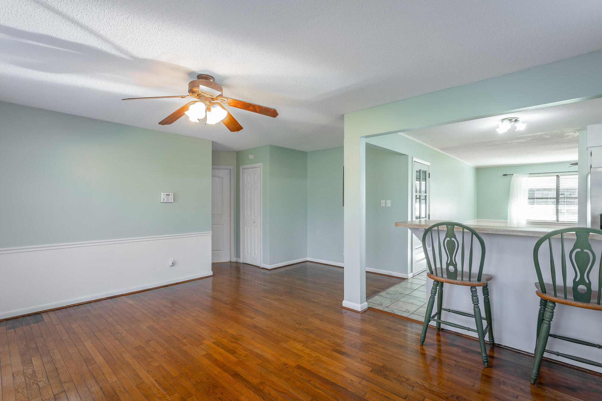 1801 Crabtree Road Hixson, TN 37343 - Photo 11 of 57 1801 Crabtree Road HD-13