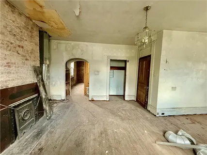 $100,000 | 375 Kaercher Street, Pittsburgh, PA 15207