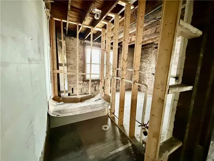 $100,000 | 375 Kaercher Street, Pittsburgh, PA 15207