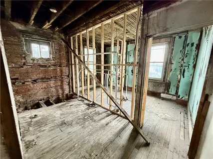 $100,000 | 375 Kaercher Street, Pittsburgh, PA 15207