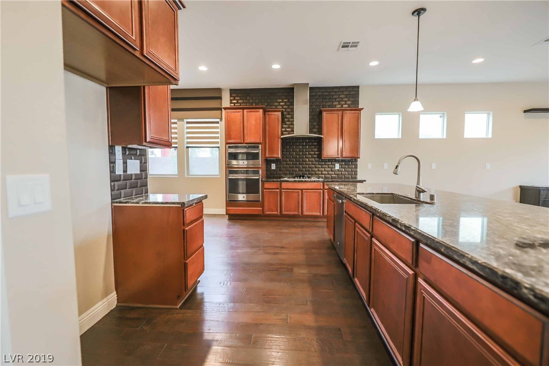 68 Newton Ridge Way Las Vegas, NV 89183 - Photo 16 of 39 Gallery Image 16