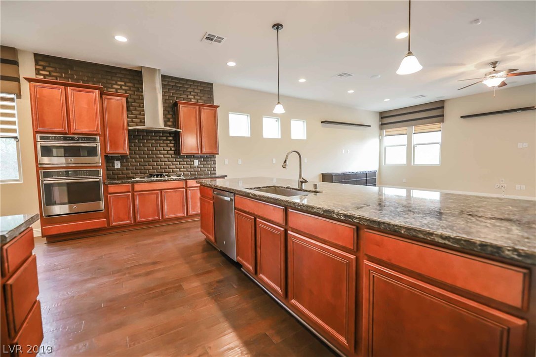 68 Newton Ridge Way Las Vegas, NV 89183 - Photo 17 of 39 Gallery Image 17