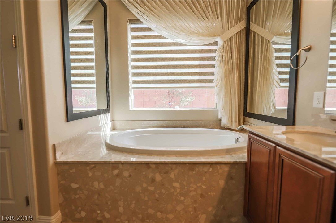 68 Newton Ridge Way Las Vegas, NV 89183 - Photo 26 of 39 Gallery Image 26