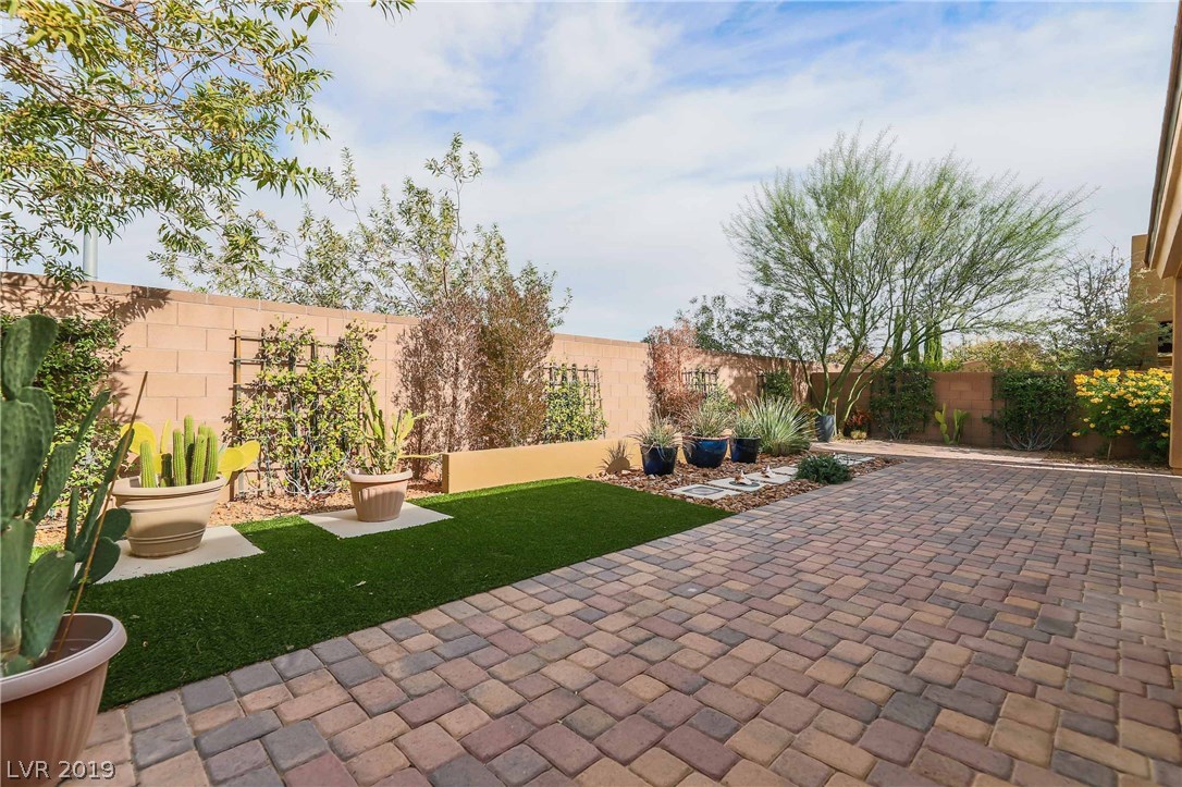68 Newton Ridge Way Las Vegas, NV 89183 - Photo 37 of 39 Gallery Image 37