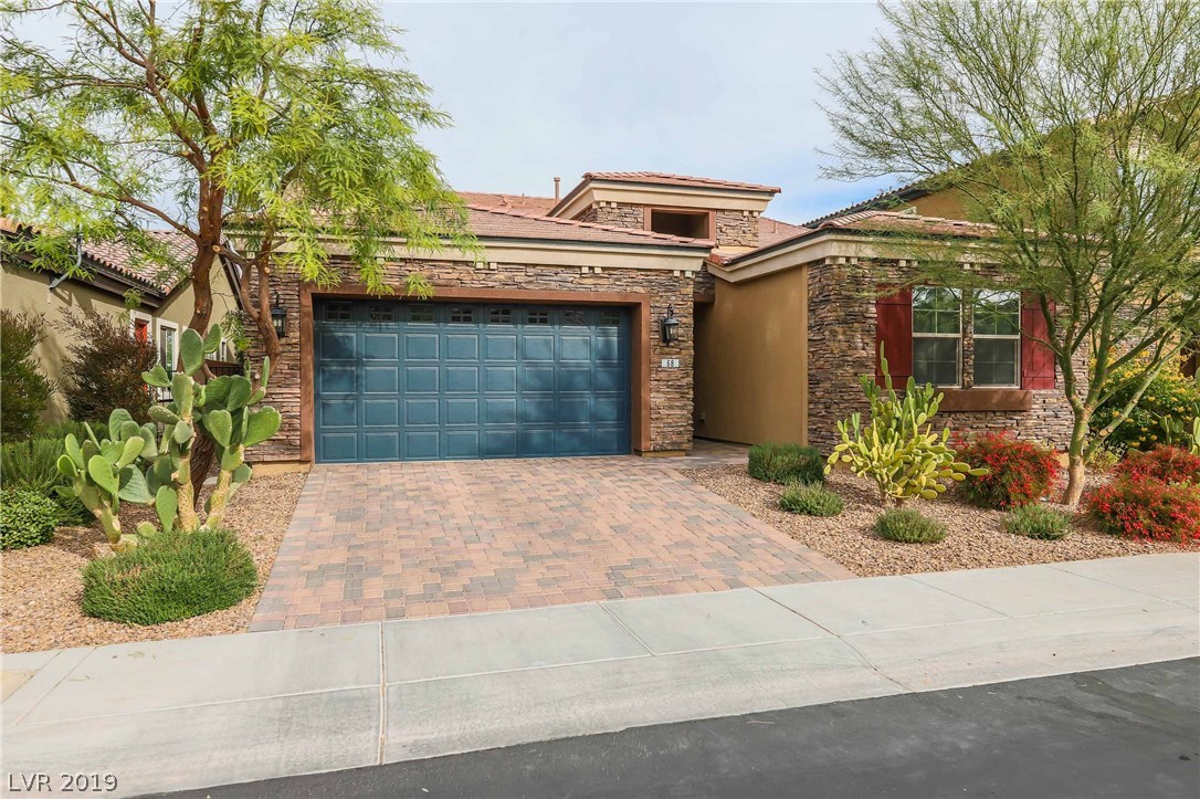 68 Newton Ridge Way Las Vegas, NV 89183 - Photo 4 of 39 Gallery Image 4