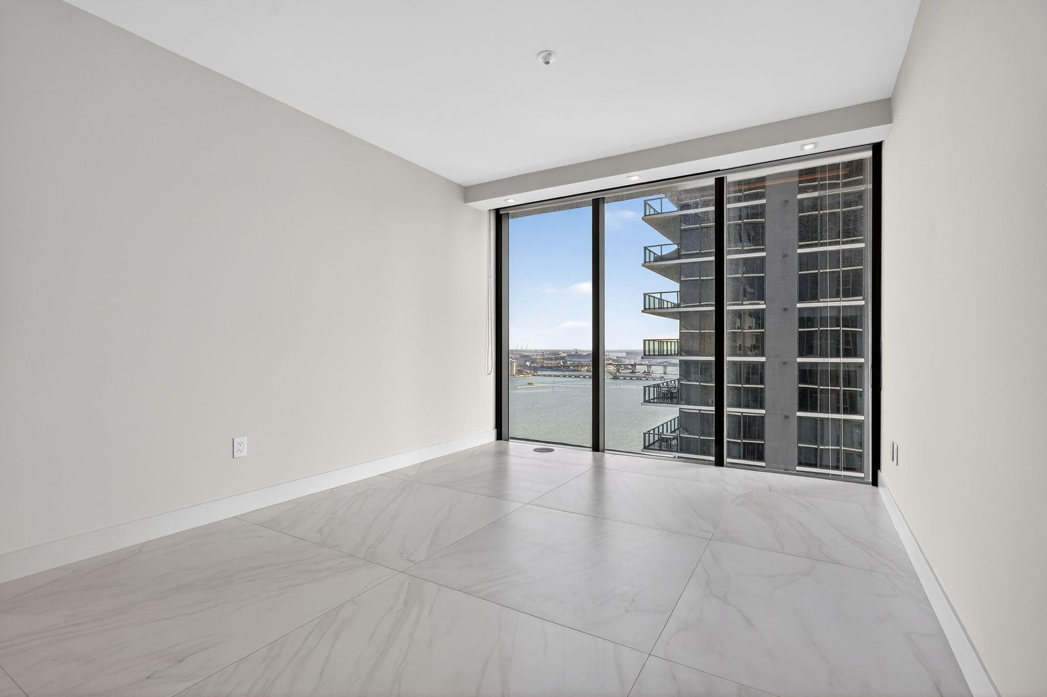 700 Northeast 24th Street, Unit 2207 Miami, FL 33137 - Photo 13 of 83 Photo 13