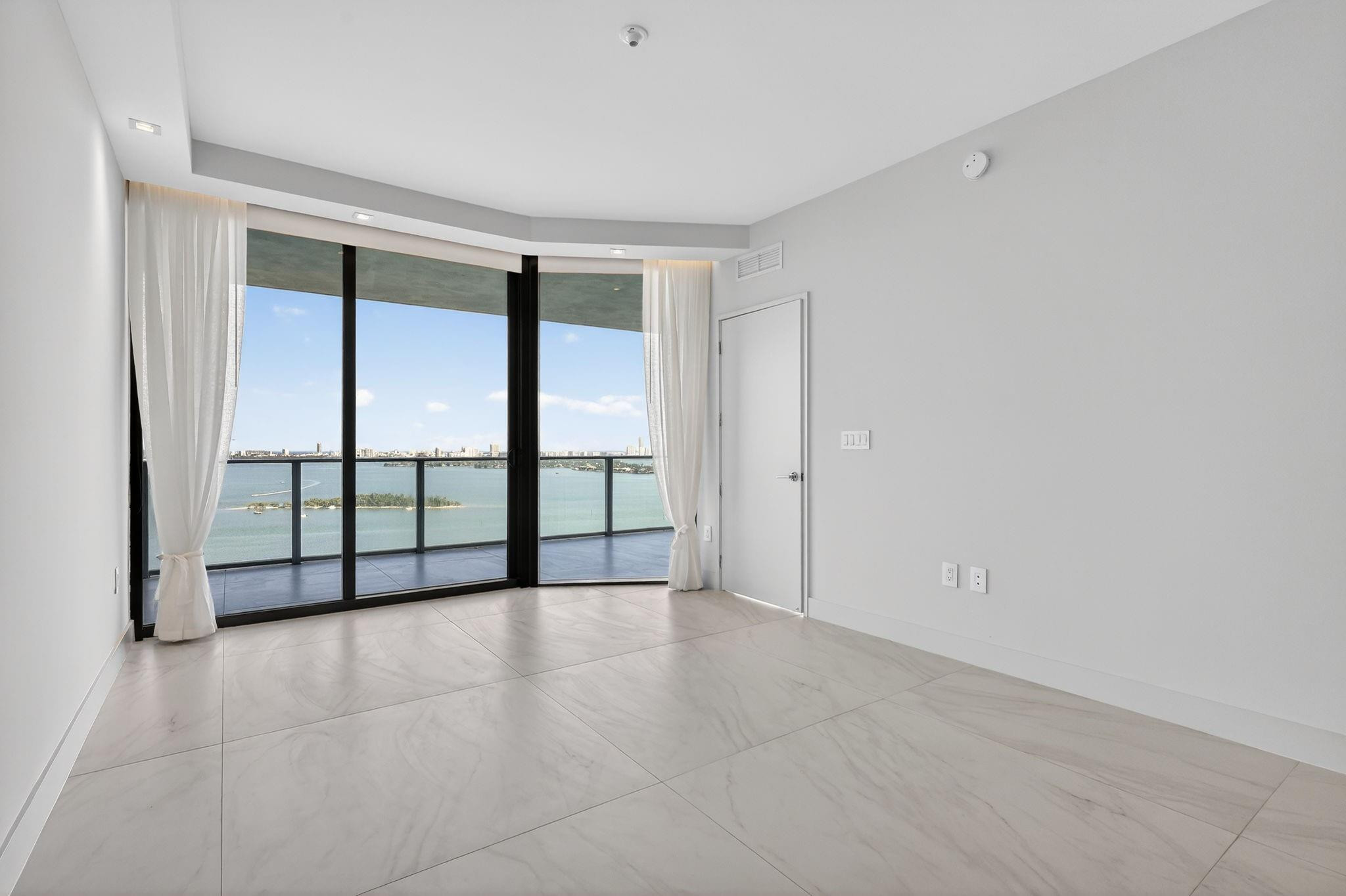 700 Northeast 24th Street, Unit 2207 Miami, FL 33137 - Photo 15 of 83 Photo 15