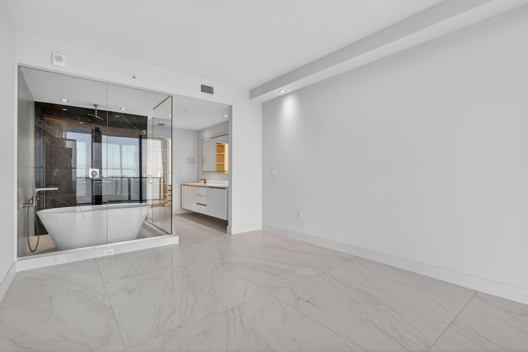 700 Northeast 24th Street, Unit 2207 Miami, FL 33137 - Photo 17 of 83 Photo 17