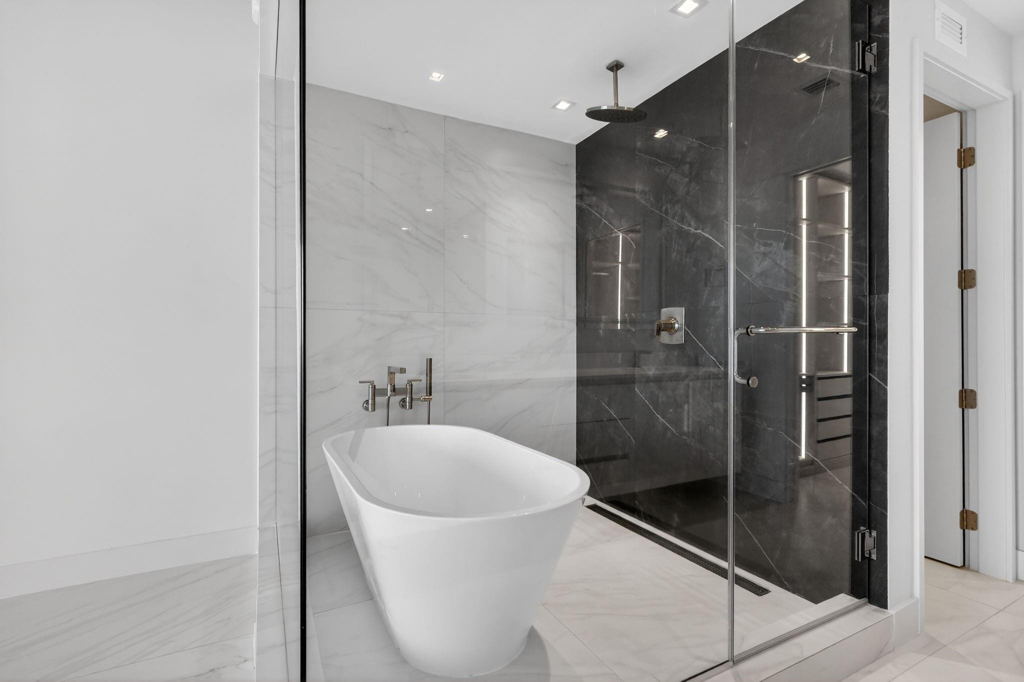 700 Northeast 24th Street, Unit 2207 Miami, FL 33137 - Photo 22 of 83 Photo 22