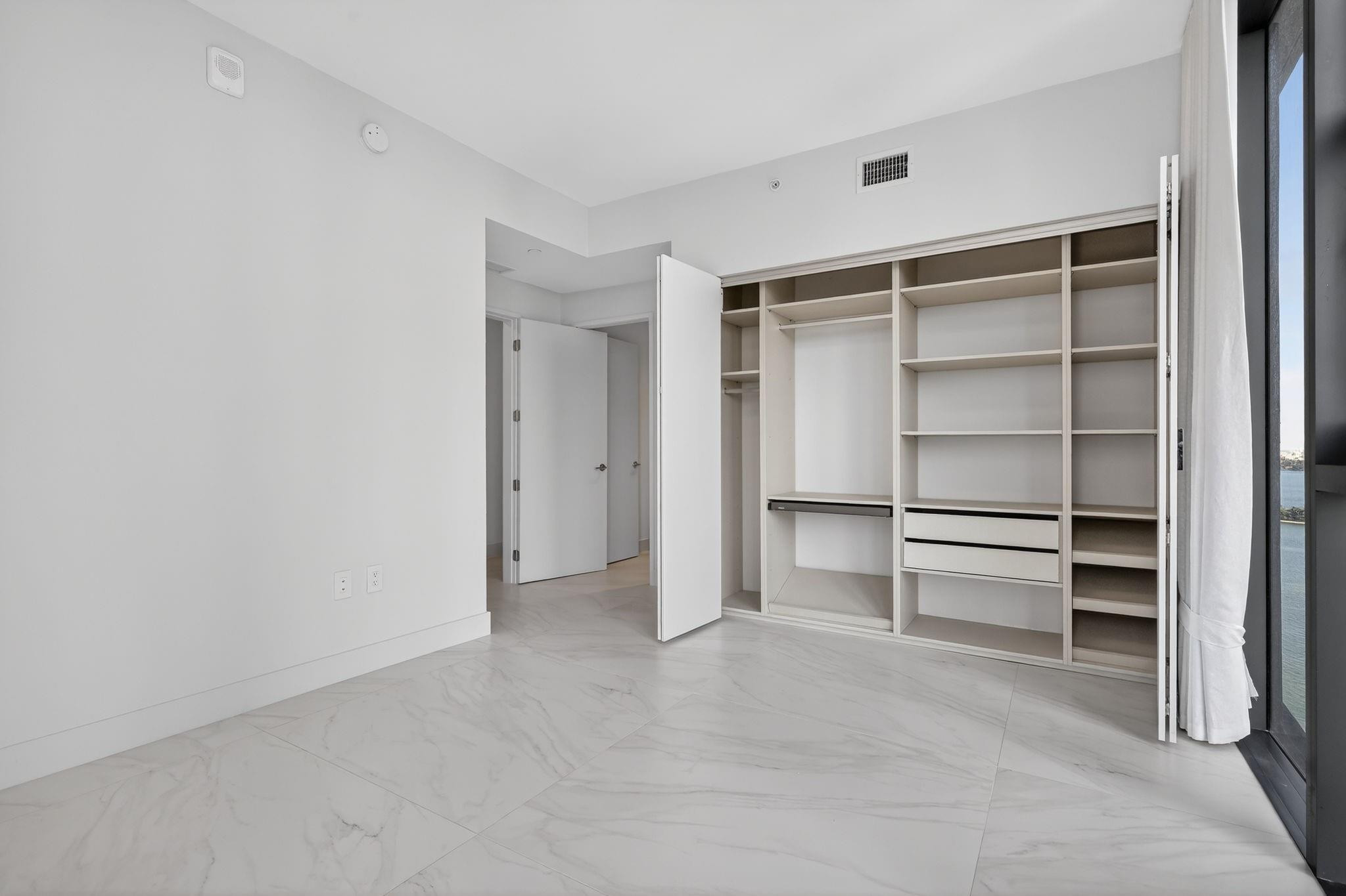 700 Northeast 24th Street, Unit 2207 Miami, FL 33137 - Photo 29 of 83 Photo 30