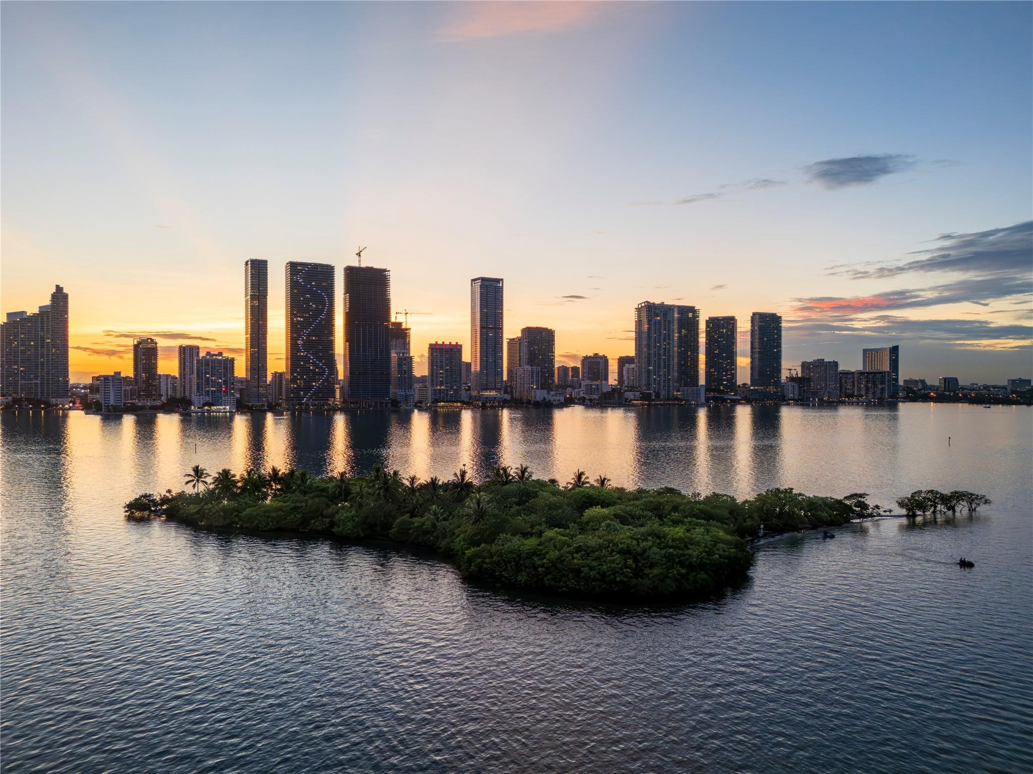 700 Northeast 24th Street, Unit 2207 Miami, FL 33137 - Photo 81 of 83 Photo 82
