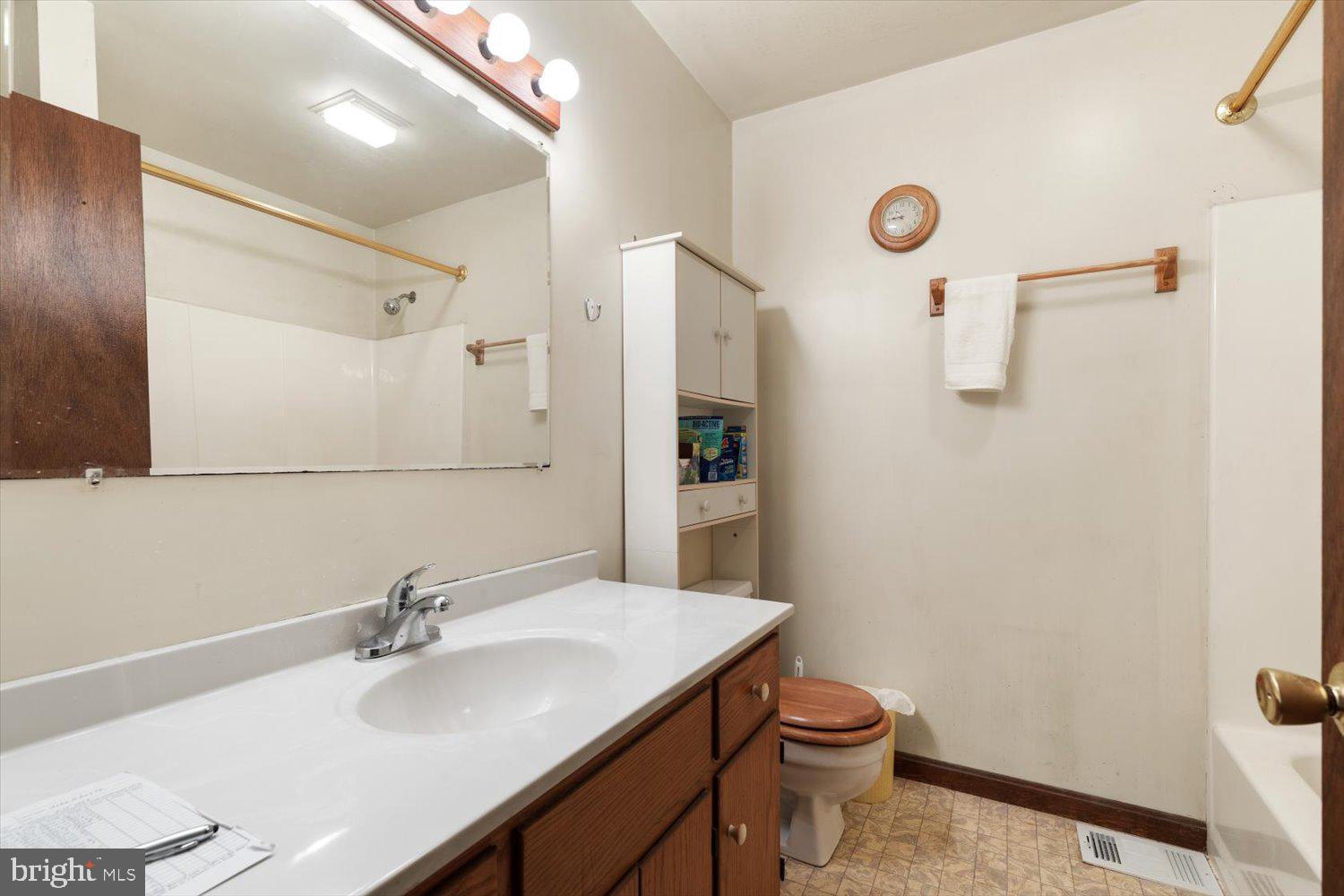 65 Cherokee Road Willow Street, PA 17584 - Photo 9 of 21 Gallery Image 9