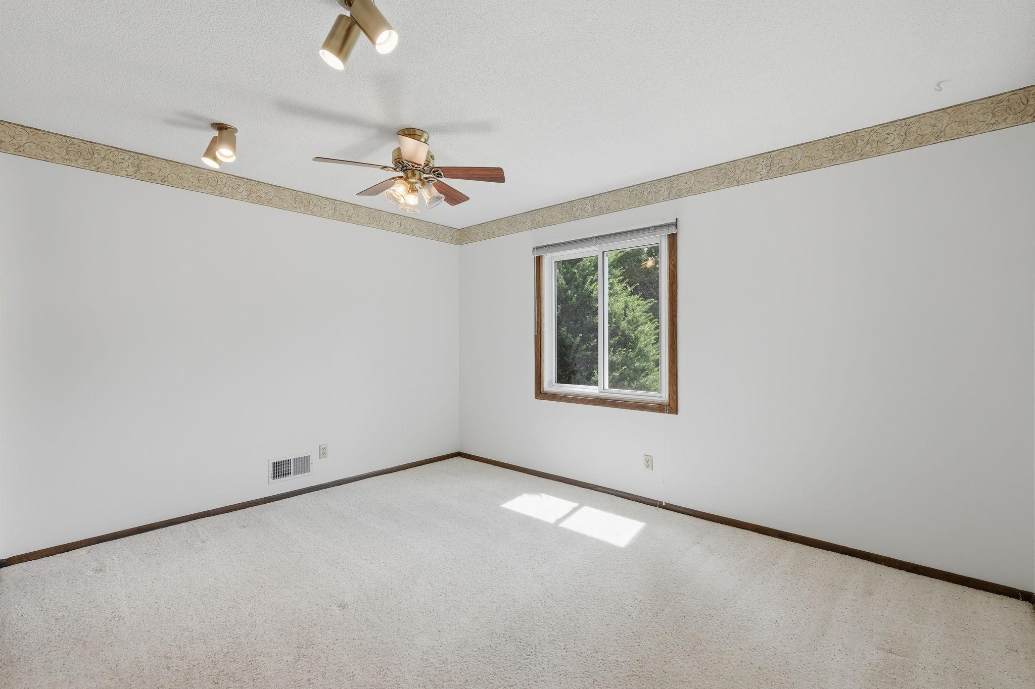 16500 Lake Ridge Drive Maple Grove, MN 55311 - Photo 18 of 39