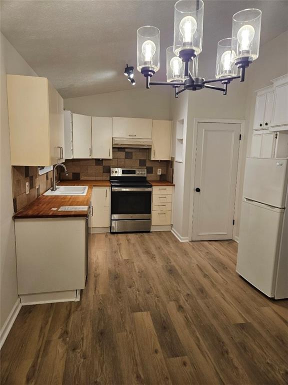 1752 Mitzi Court Duluth, GA 30097 - Photo 13 of 20 a kitchen with a sink cabinets and stainless steel appliances