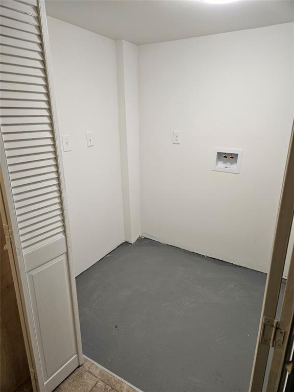 1752 Mitzi Court Duluth, GA 30097 - Photo 19 of 20 an empty room with a door